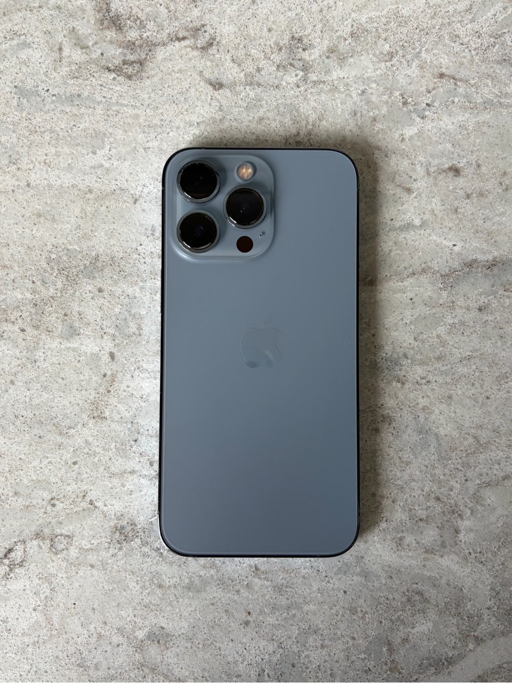 Apple iPhone 13 Pro Blue - Unlocked